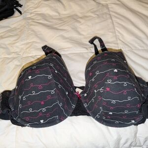 Lane Bryant Cacique Black Bra With Hearts/Heart Line Design Bra Size 44DD
